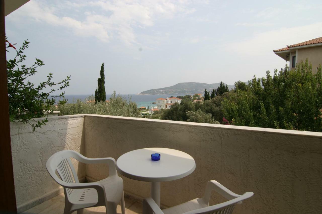 Kedros Hotel Samos Island Экстерьер фото